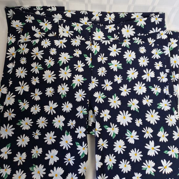 Women's Old Navy Pants ~ Size 8 - Picture 2 of 7